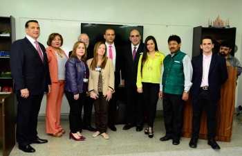 Hindi Day was celebrated on 26 of October in the Dr. B.R. Ambedkar India Centre, Santa Maria University, Caracas.